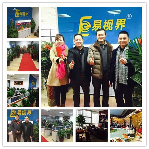 中國書壇六大怪杰胡小舟為易視界品牌提筆留念！