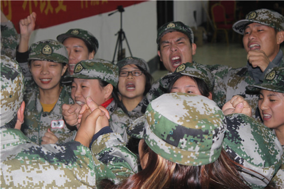 易視界精英挑戰(zhàn)勇登惡魔島