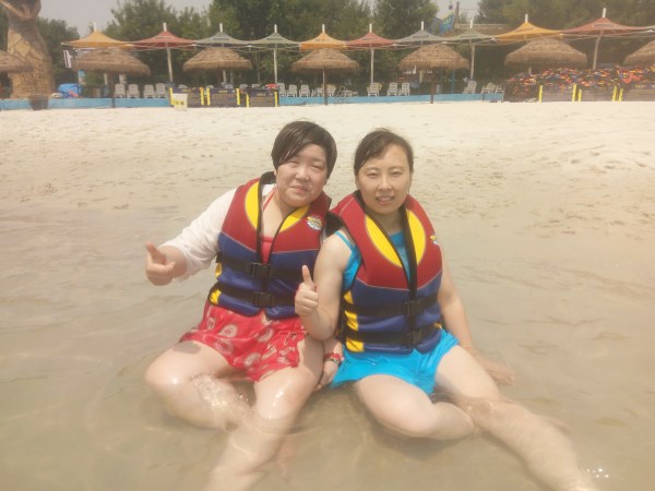 易視界6月表現(xiàn)優(yōu)秀的小伙伴們在奧帕拉拉游玩