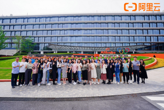 易視界創(chuàng)始人游學(xué)阿里巴巴 樹(shù)立頂尖行業(yè)目標(biāo)