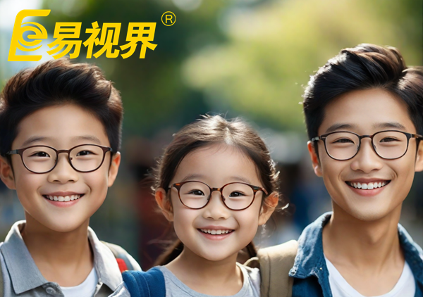 青少年近視形成的七個(gè)原因 易視界視光中心