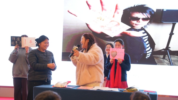 易視界精彩的節(jié)目演出