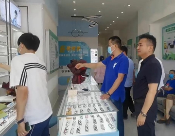 易視界門(mén)店市場(chǎng)調(diào)研進(jìn)行中