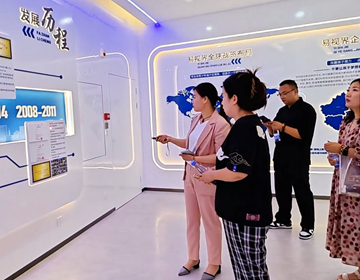 鄭州綠城兒童醫(yī)院韓海洋主任帶隊親臨易視界交流